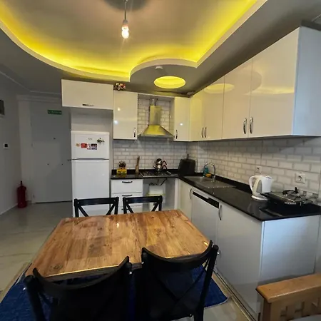 Kralice Two Apartment Antalya